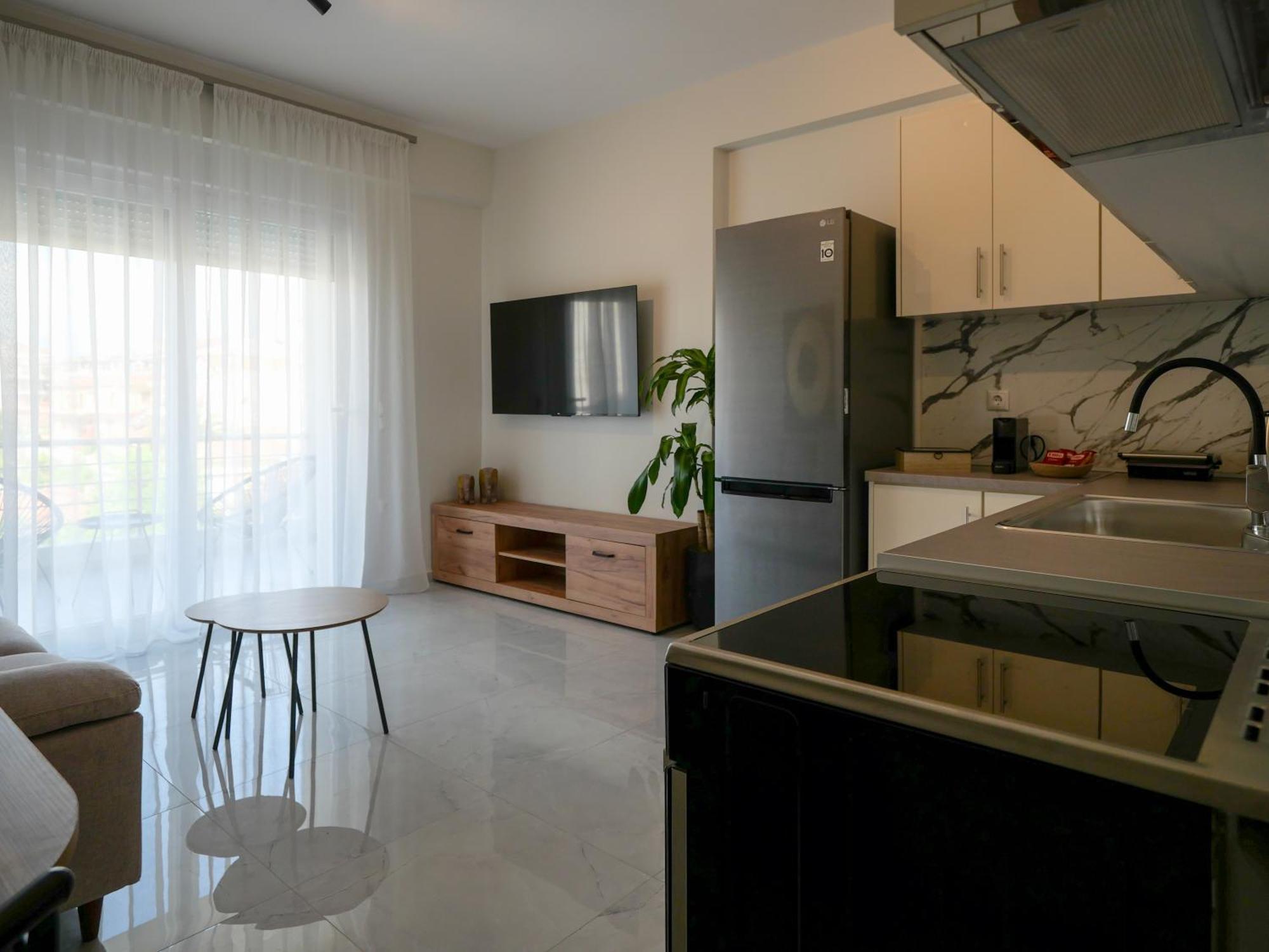 Deluxe Apartment Trikala  Bagian luar foto